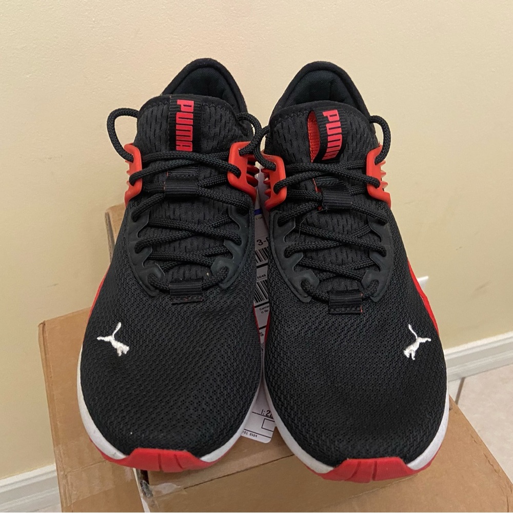mens athletic red & black puma running shoes